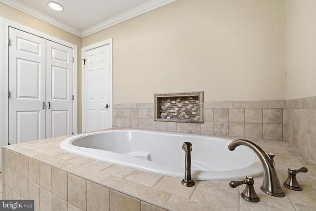 12 COUNTRY CLUB LANE, Marlboro, NJ 07746