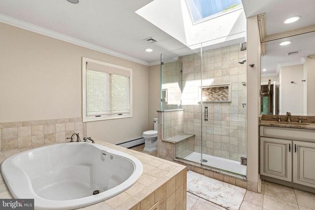 12 COUNTRY CLUB LANE, Marlboro, NJ 07746