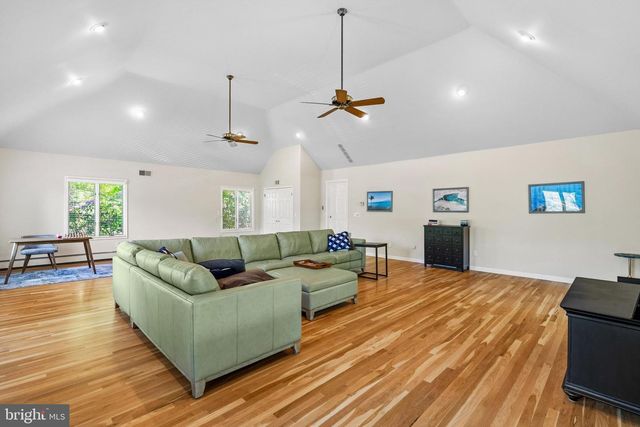 12 COUNTRY CLUB LANE, Marlboro, NJ 07746