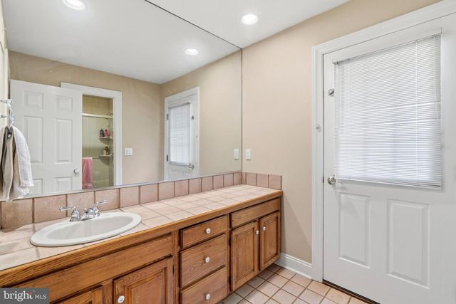 12 COUNTRY CLUB LANE, Marlboro, NJ 07746