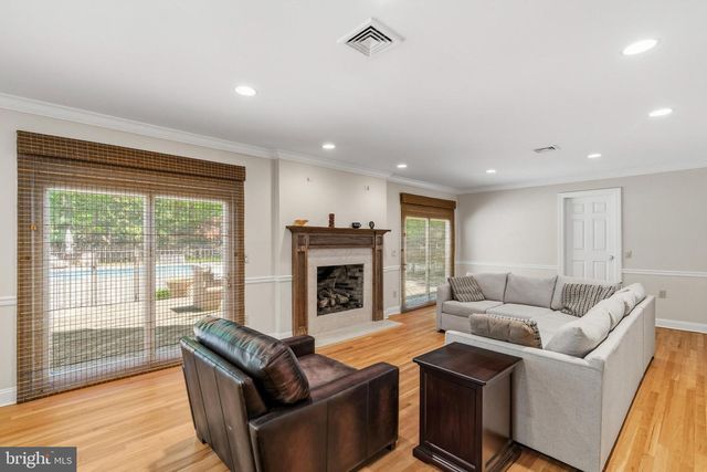 12 COUNTRY CLUB LANE, Marlboro, NJ 07746