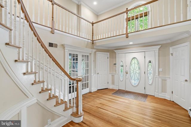 12 COUNTRY CLUB LANE, Marlboro, NJ 07746
