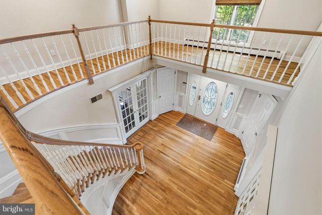12 COUNTRY CLUB LANE, Marlboro, NJ 07746