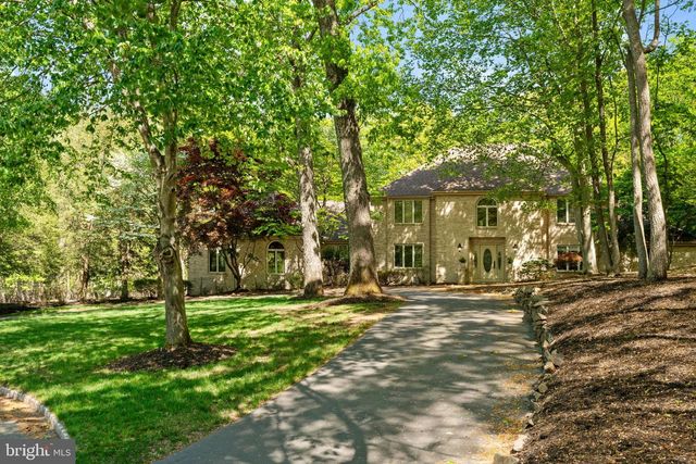 12 COUNTRY CLUB LANE, Marlboro, NJ 07746