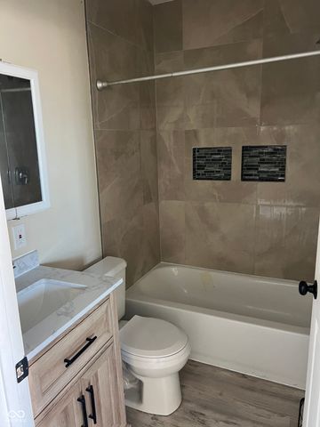 5793 E Us Highway 136, Crawfordsville, IN 47933