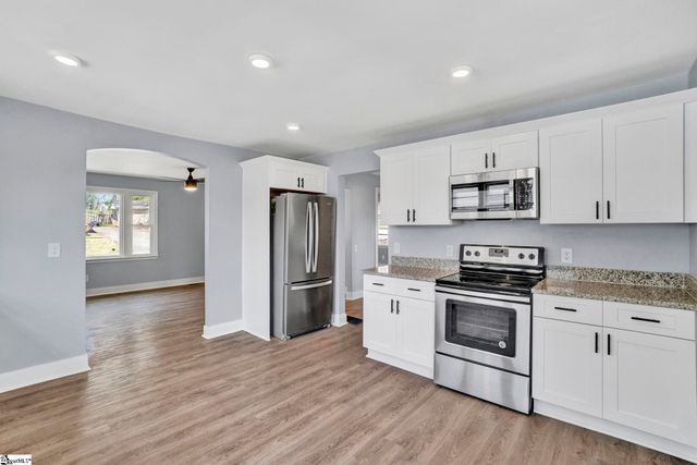 101 Mark Street, Easley, SC 29640