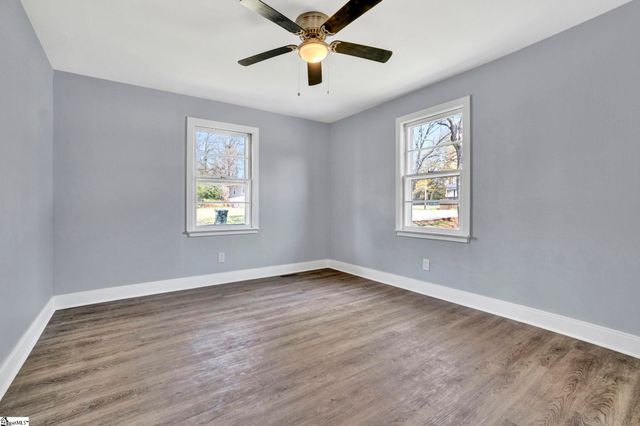 101 Mark Street, Easley, SC 29640