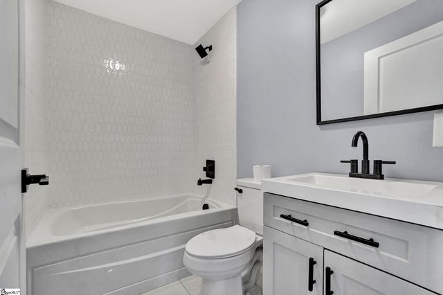 101 Mark Street, Easley, SC 29640