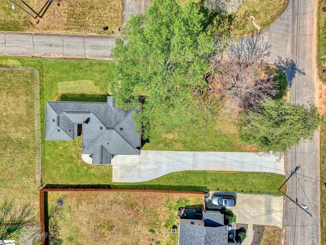 101 Mark Street, Easley, SC 29640