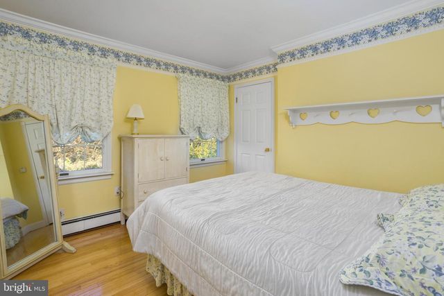 2501 SYLVAN AVE, Hamilton, NJ 08610