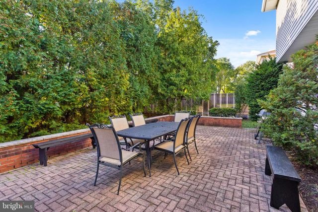 2501 SYLVAN AVE, Hamilton, NJ 08610
