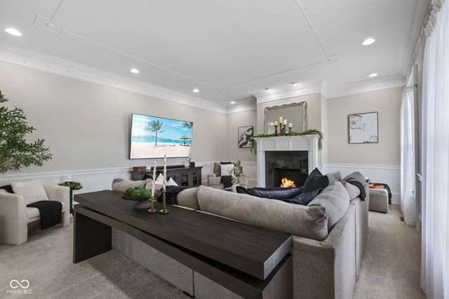 2888 Cromwell Court, Greenwood, IN 46143