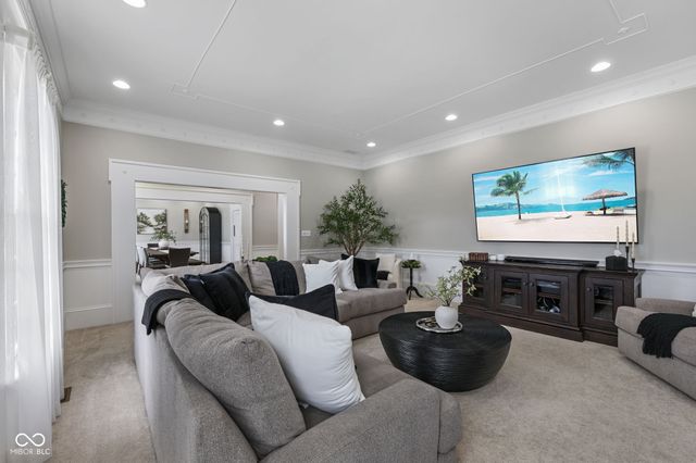 2888 Cromwell Court, Greenwood, IN 46143