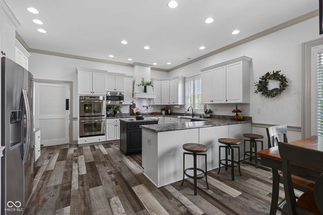 2888 Cromwell Court, Greenwood, IN 46143