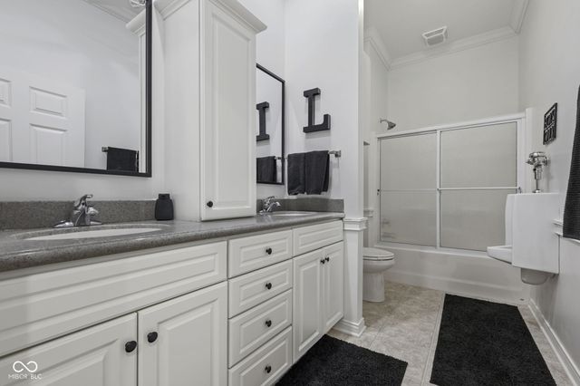 2888 Cromwell Court, Greenwood, IN 46143