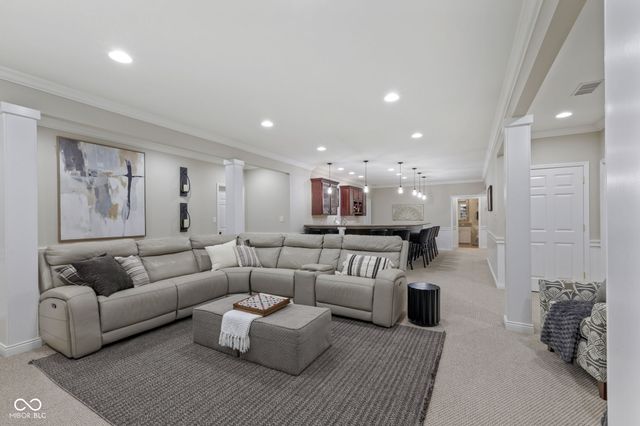 2888 Cromwell Court, Greenwood, IN 46143