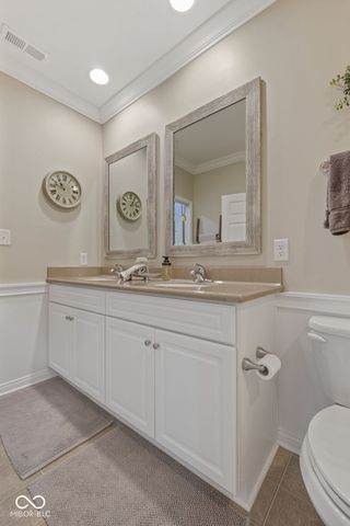 2888 Cromwell Court, Greenwood, IN 46143