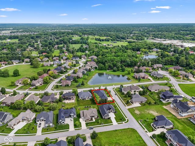 2888 Cromwell Court, Greenwood, IN 46143