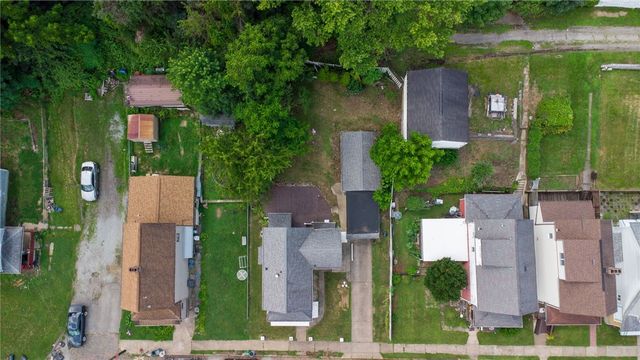 2622 Harrison St, Mckeesport, PA 15132