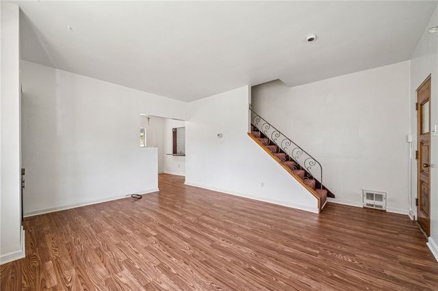 2622 Harrison St, Mckeesport, PA 15132