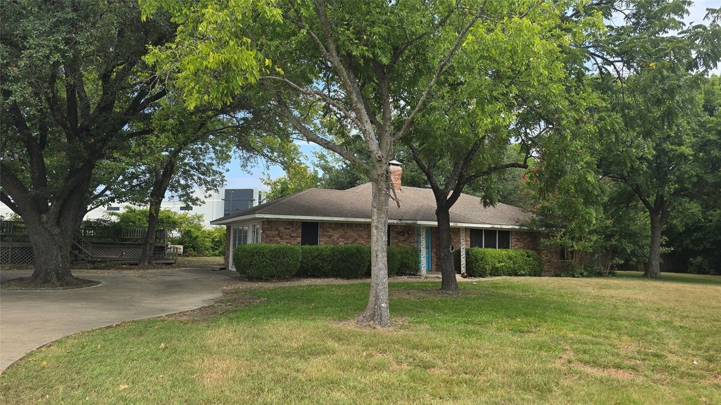 7905 liberty grove, Rowlett, TX 75089