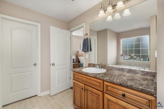 501 Longhorn Trail, Perry, GA 31069