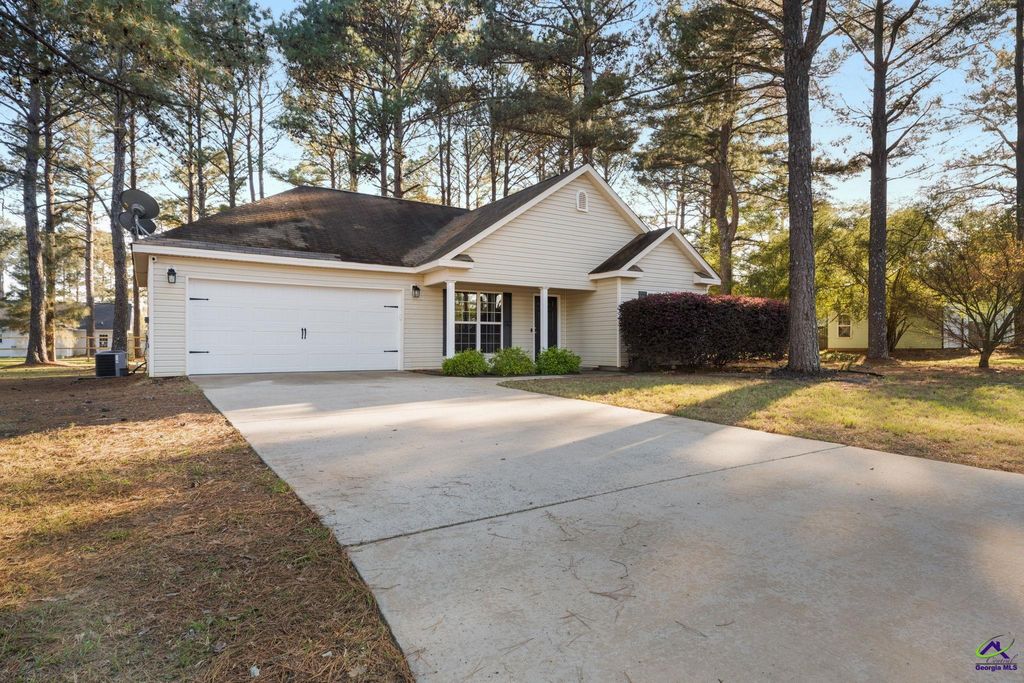 501 Longhorn Trail, Perry, GA 31069