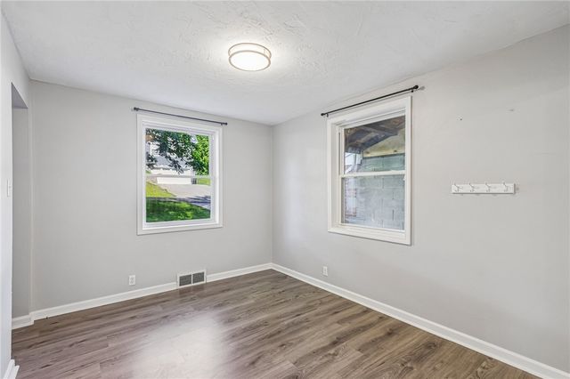 143 Dicio St, North Strabane, PA 15317