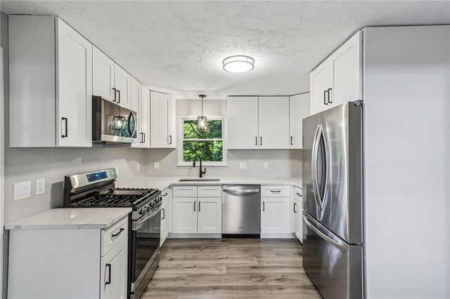 143 Dicio St, North Strabane, PA 15317