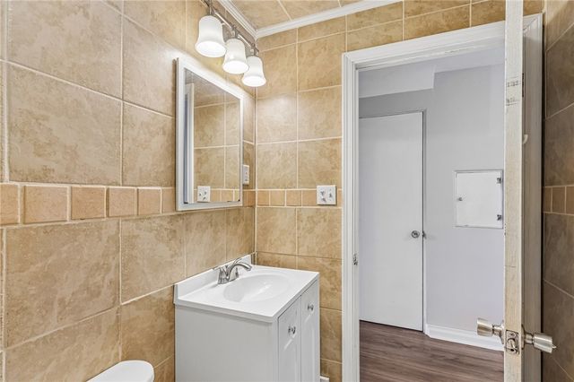 143 Dicio St, North Strabane, PA 15317