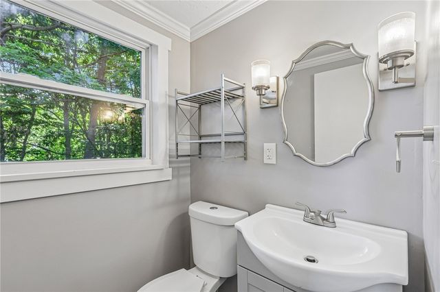 143 Dicio St, North Strabane, PA 15317