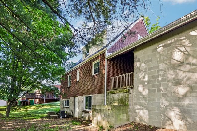 143 Dicio St, North Strabane, PA 15317