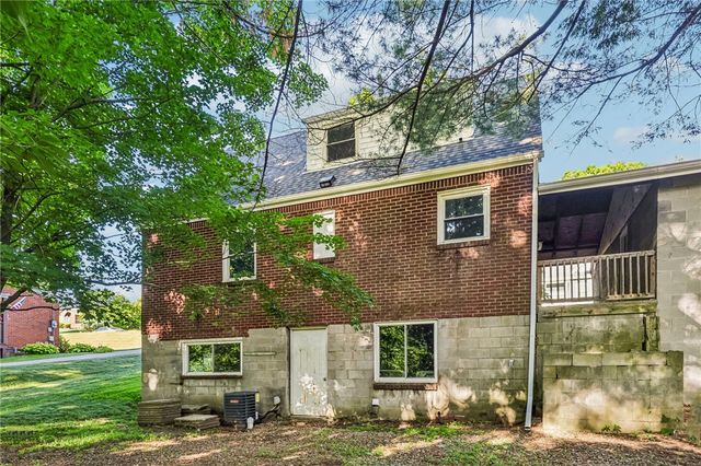 143 Dicio St, North Strabane, PA 15317