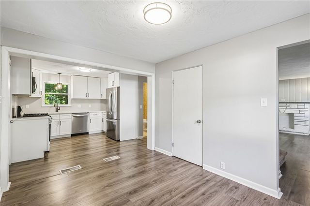 143 Dicio St, North Strabane, PA 15317