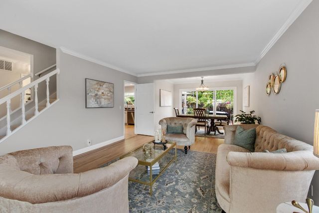 12 Yellowstone Way, Pacifica, CA 94044