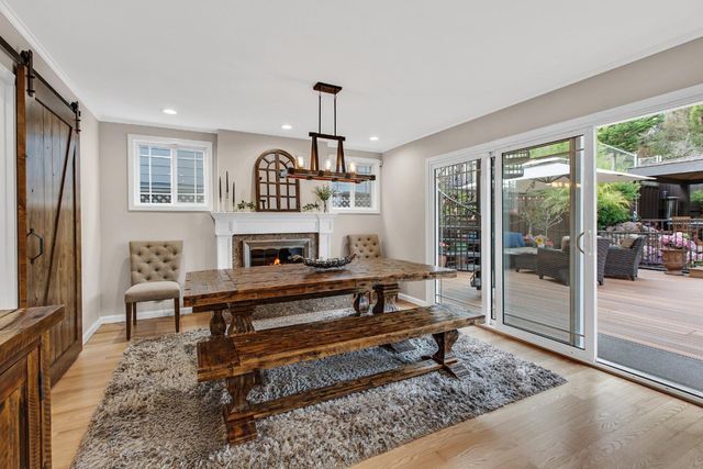 12 Yellowstone Way, Pacifica, CA 94044