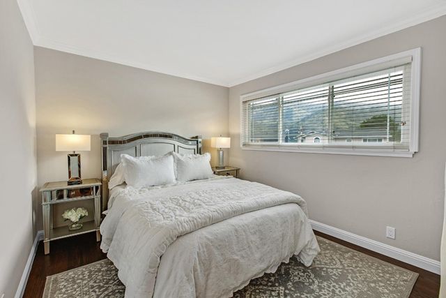 12 Yellowstone Way, Pacifica, CA 94044