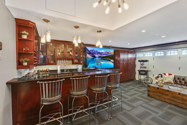 12 Yellowstone Way, Pacifica, CA 94044