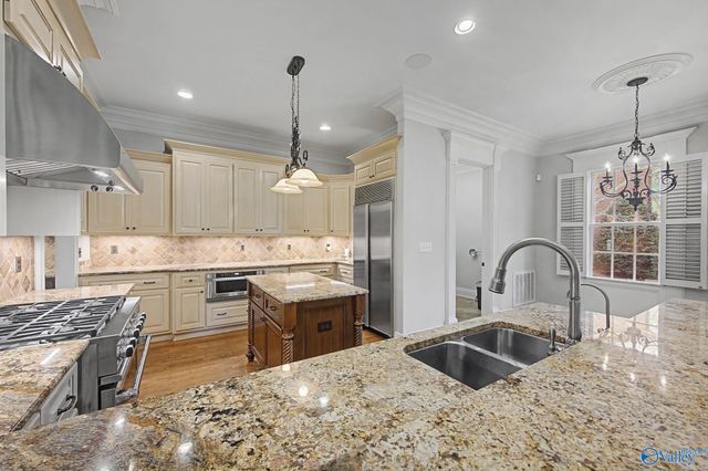 35 Meeting Street NW, Huntsville, AL 35806