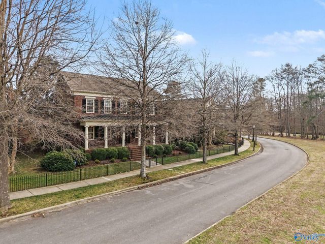 35 Meeting Street NW, Huntsville, AL 35806