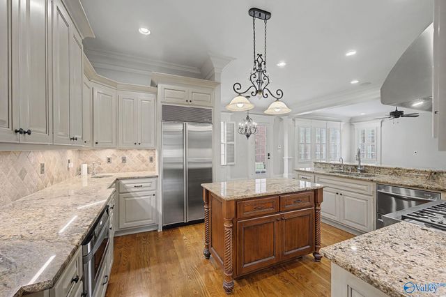 35 Meeting Street NW, Huntsville, AL 35806