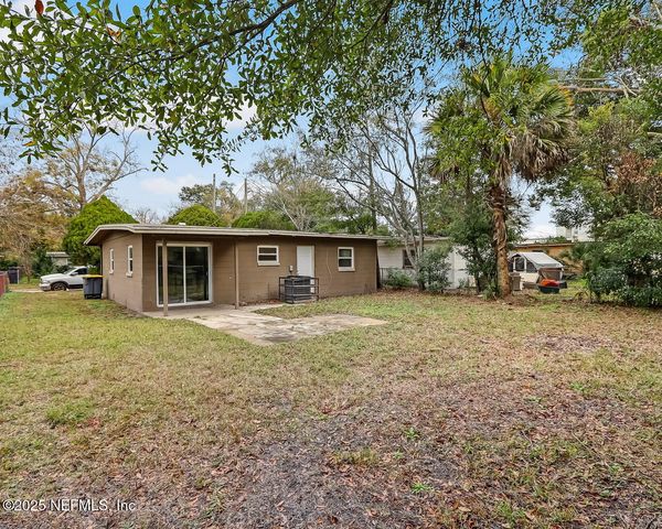 2212 W 12TH Street, Jacksonville, FL 32209