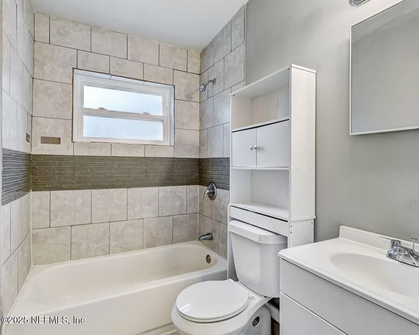 2212 W 12TH Street, Jacksonville, FL 32209