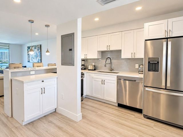 2949 Point East Drive B105, Aventura, FL 33160