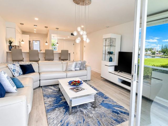 2949 Point East Drive B105, Aventura, FL 33160