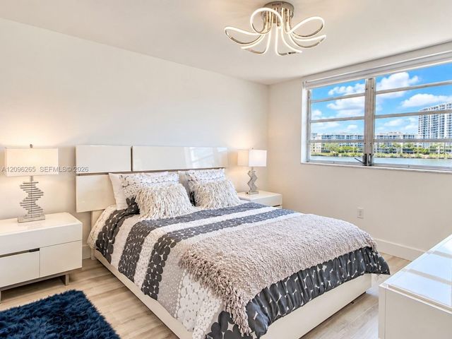 2949 Point East Drive B105, Aventura, FL 33160