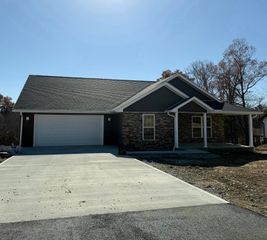 76 Emily Lane, London, KY 40741