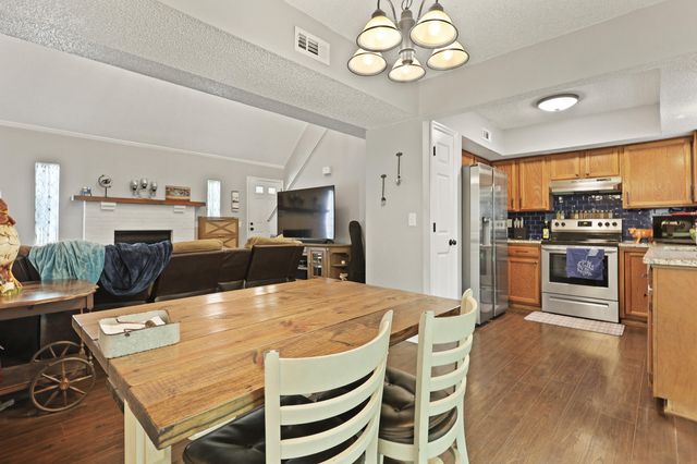 125 Crooked Creek Court, Summerville, SC 29486