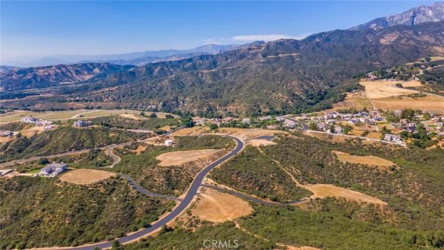 39527 Hidden Heights, Yucaipa, CA 92399