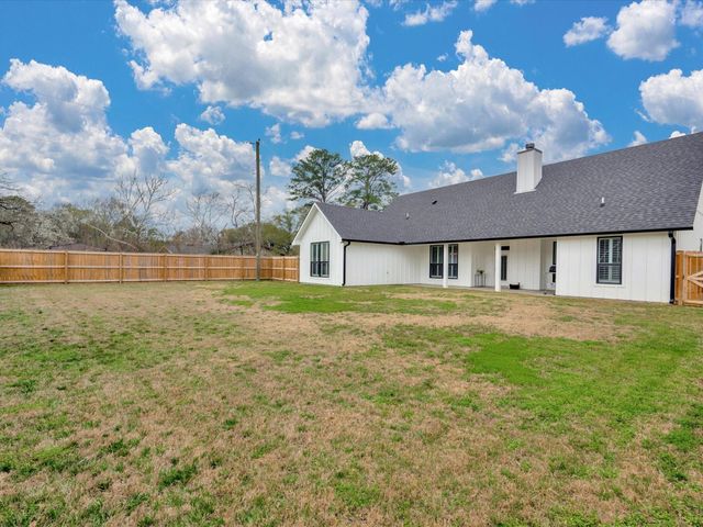 535 Fm 1194, Hudson, TX 75904